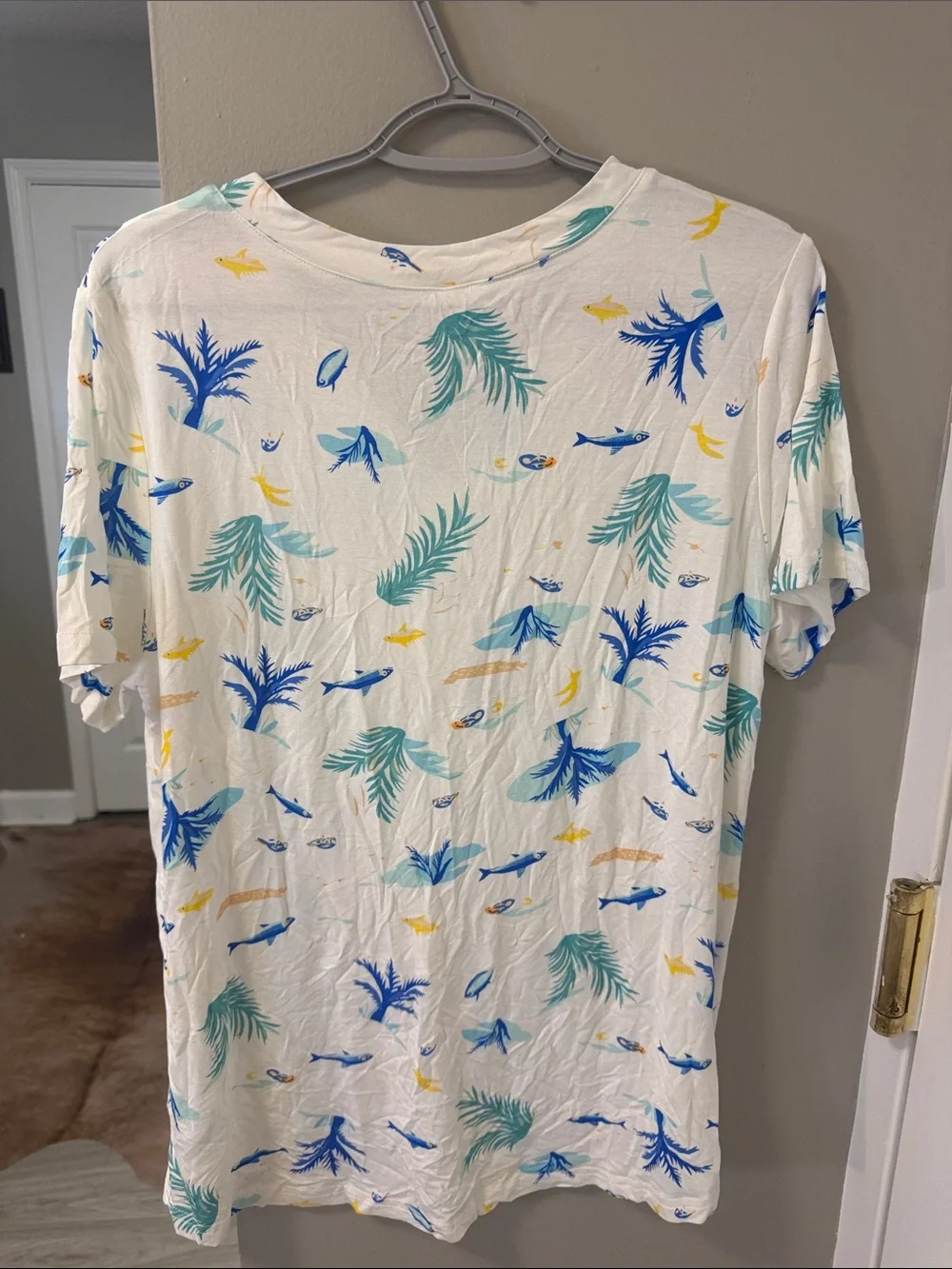 NWT beach theme resort wear vacation super soft pajama set,L
